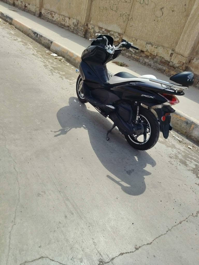 دراجة PCX جديدة
الجيل الاول موديل 2016
السعر مليون و 550 الف وبيها مجال للشراي عنوان ديالى بعقوبه فلكة الامين *********** بعقوبة, ديالى
