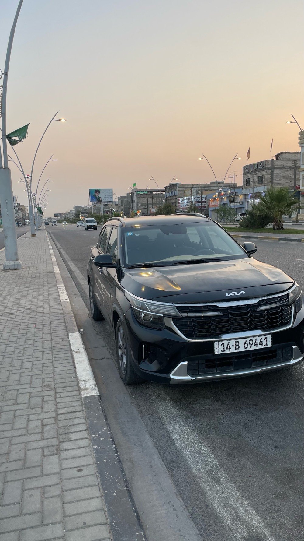 كيا سيلتوز 2024 لون مميز اسود وارد امريكي حره باسمي
محرك 2000 دوش
كير cvt 
رادارات وحساسات
تنبيه بالمرايا
شاشه دجتال 
شاشه كبيره كار بلي واندوريد اوتو 
قياده ذاتيه 
تحديد مسار 
اوتو هولد
بريك داون
سياره عاليه حلوه 
كامره خلفيه
عداد الكتروني
شاشه اعطال 
سياره نظيفه ماشيه فقط 40،000 كيلو متر 
حادثهه جاملغ وبنيد
سعرها 143 وبيهه مجال للشرايه
رقمي 
***********