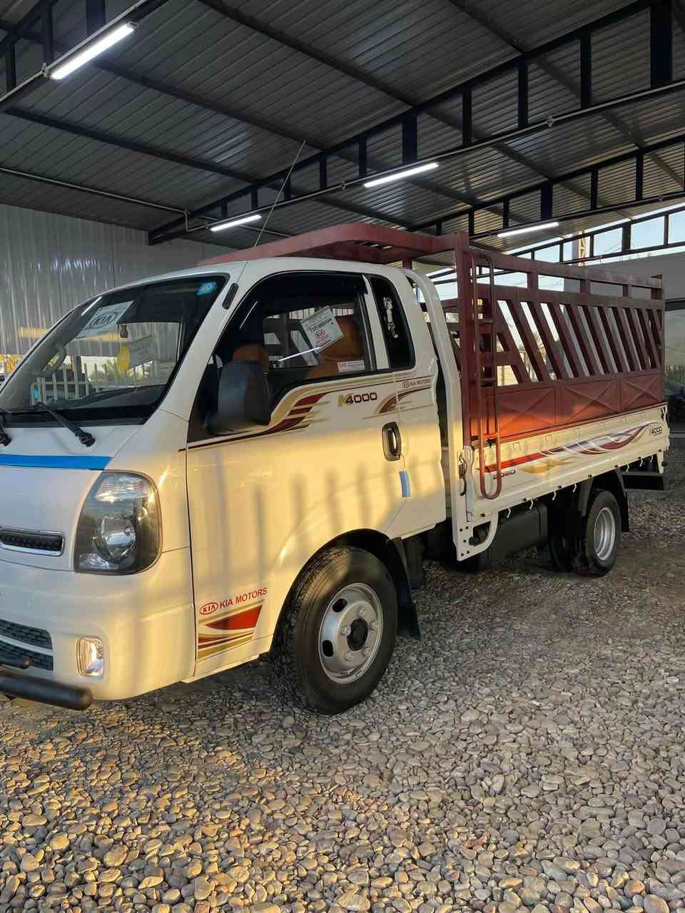 كيا حمل 2020 مكفول كفاله عامه 4000 
مكينه وكير مكفولات تبريد ثلج تخم تاير محور وجاهز 
محجر السياره جاهزه مال شغل رقم بابل بسمي تحويل مباشر السعر 155 وبيه مجال بابل الشوملي 
***********
