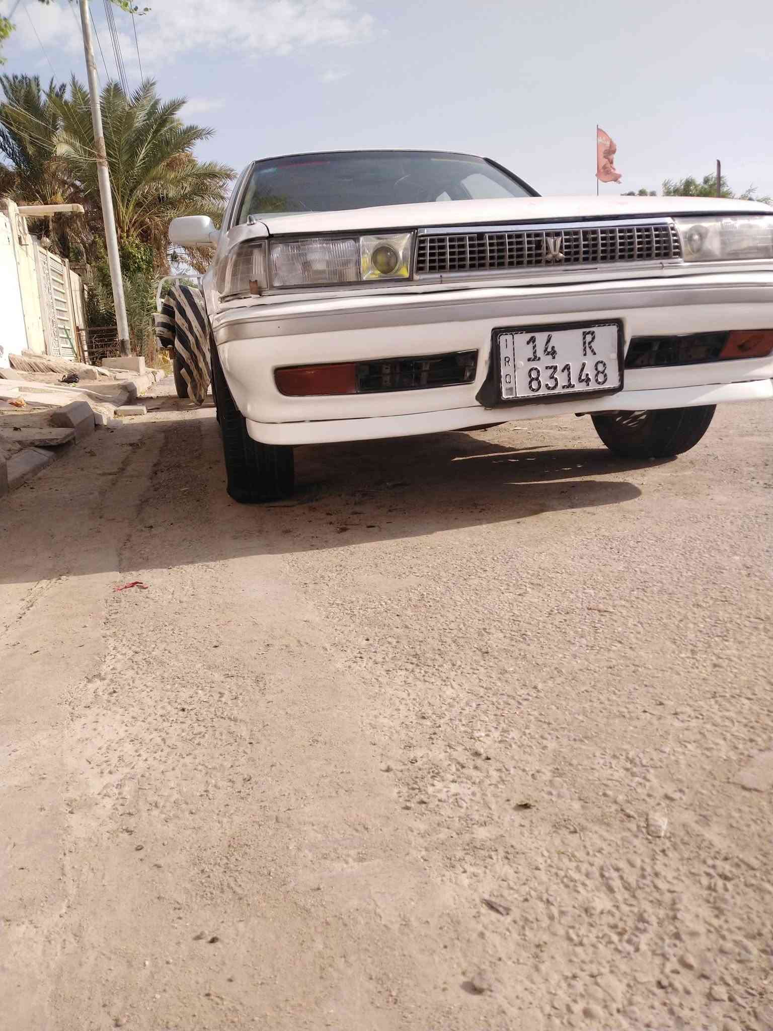 السلام عليكم سيارة كرستا مسطره للبيع مكفوله من العيب الشرعي الكصه والنقل والضربه والصبغ العام  فقط مكانات صبغ كلش قليله  السياره جاهزه من كلشي كير محرك نضاف كهربائيات كله شغاله شاشه رقم انكليزي جديد هزه جديده  العنوان /الناصريه مركز. رقم موبايل /***********.     السعر 45وبيه مجال بسيط
