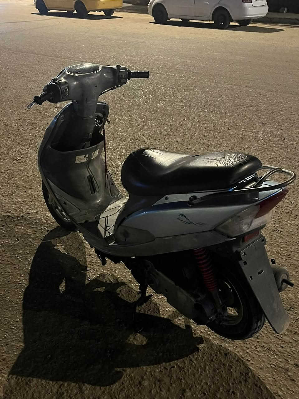 ماكس منغولي للبيع بوشه55نضافه شوفت عينك 400 وبيه مجال للطيبين متوازي***********

