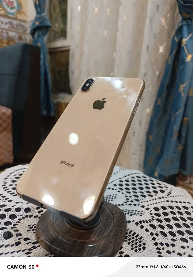 Xs Max 256
بطارية بلادية 77 🔋 

شاشة بلادية 

الجهاز مستبدل فقط كاميرات أصلية ارقى نوعية+فيس أيدي متوقف 

السعررر 190 ألف 

مكاني ديالى بعقوبة 

للتواصل واتساب ***********

نص مكتوب في الصور:
- CAMON 30 23mm f/1.8 1/60s ISO463
- CAMON 30 23mm f/1.8 1/60s ISO466
- CAMON 30 23mm f/1.8 1/60s ISO619
- CAMON 30 • 23mm f/1.8 1/60s ISO688
