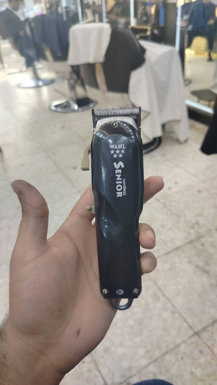 مكينه ول سنيور اصليه اخت الجديده المكينه  سعرها 130 وبيها مجال قليل مكاني بسمايه ***********
