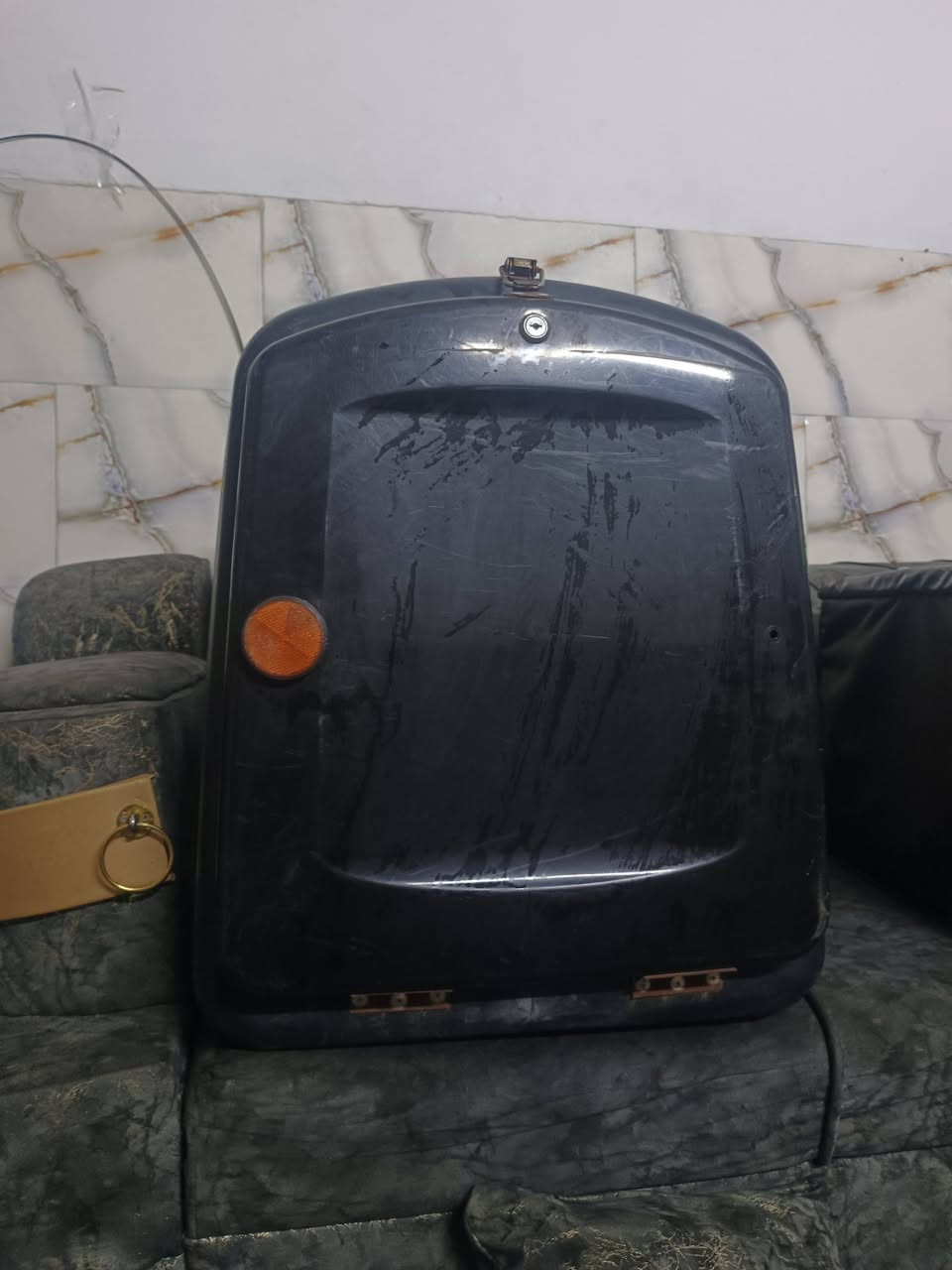 السلام عليكم صناديق دلفري الكبير مستعمل شي بسيط سعره 30
الصغير مامستعمل ابد سعر 20
والخوذه سعرها 25 مكاني بغداد الشعب تواصل ***********
