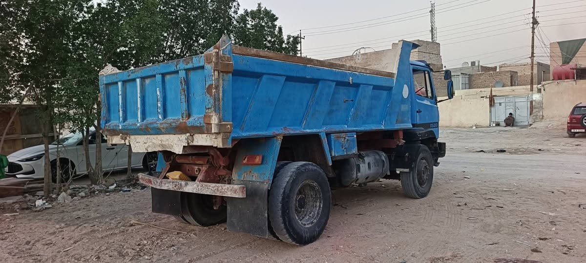 للبيع البه قلاب بلادي موديل 93 سياره جاهز العمل سعر 90 ورقه ستفسار *********** مكان السياره نجف
