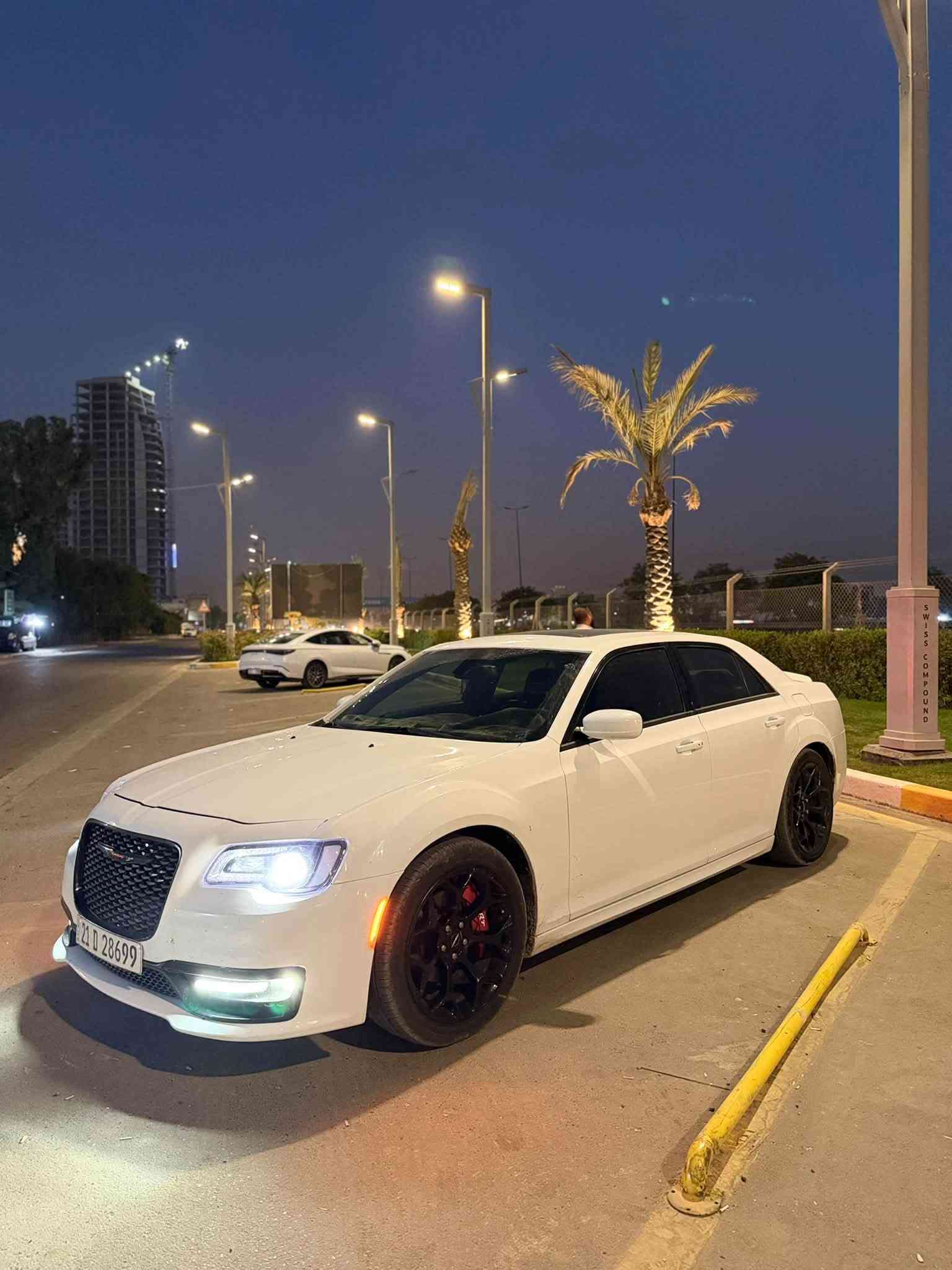اوباما C300 S للبيع موديل 2016 كلين 

للبيع اوباما S موديل 2016 كلين بدون قطرة صبغ 

ماشية 123 الف مايل رقم سليمانية باج تضليل 
دعامية عريضة سستم صوت boss 
محورة منظومة غاز حكومية 60 لتر وجاهزة للاخير 
بيها مكانين بارد فقط غيرها مكفولة كير ومكينة 

سعرها 250 ورقة وبيها مجال شي بسيط جداً
مكاني بغداد الغزالية /***********
