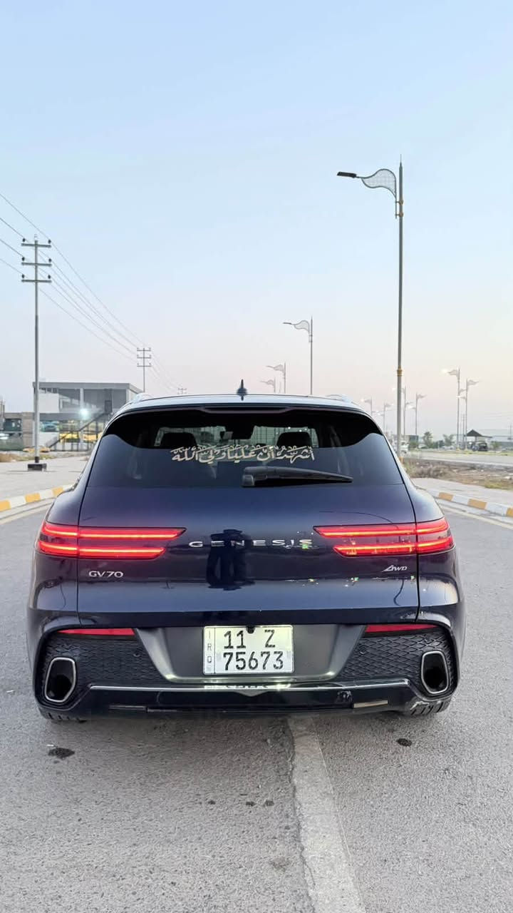 جينيسس gv70
2022 وارد أمريكي 
رقم بغداد
المسافه :96الف كيلو متر
المحرك: 2.5 T

حادثها : جاملغ صبغ + حافه البنيد جزء بسيط
المواصفات: بصمه - تشغيل عن بعد- نقاط عمياء - كاميرا خلفيه -كير ماوس- مقاعد جلد- تحديد مسار - رادار امامي خلفي-عدسات اماميه زنون-تدفئه مقاعد- قطعتين تبريد - جنطه كهربائي -فول تحكم ستيرن-شفتات ستيرن- اوتو هولد -شاشه دجتل- ابل كار بلي- اندرويد اوتو-وضعيات قياده eco-sport-comfort

للاستفسار: ***********
