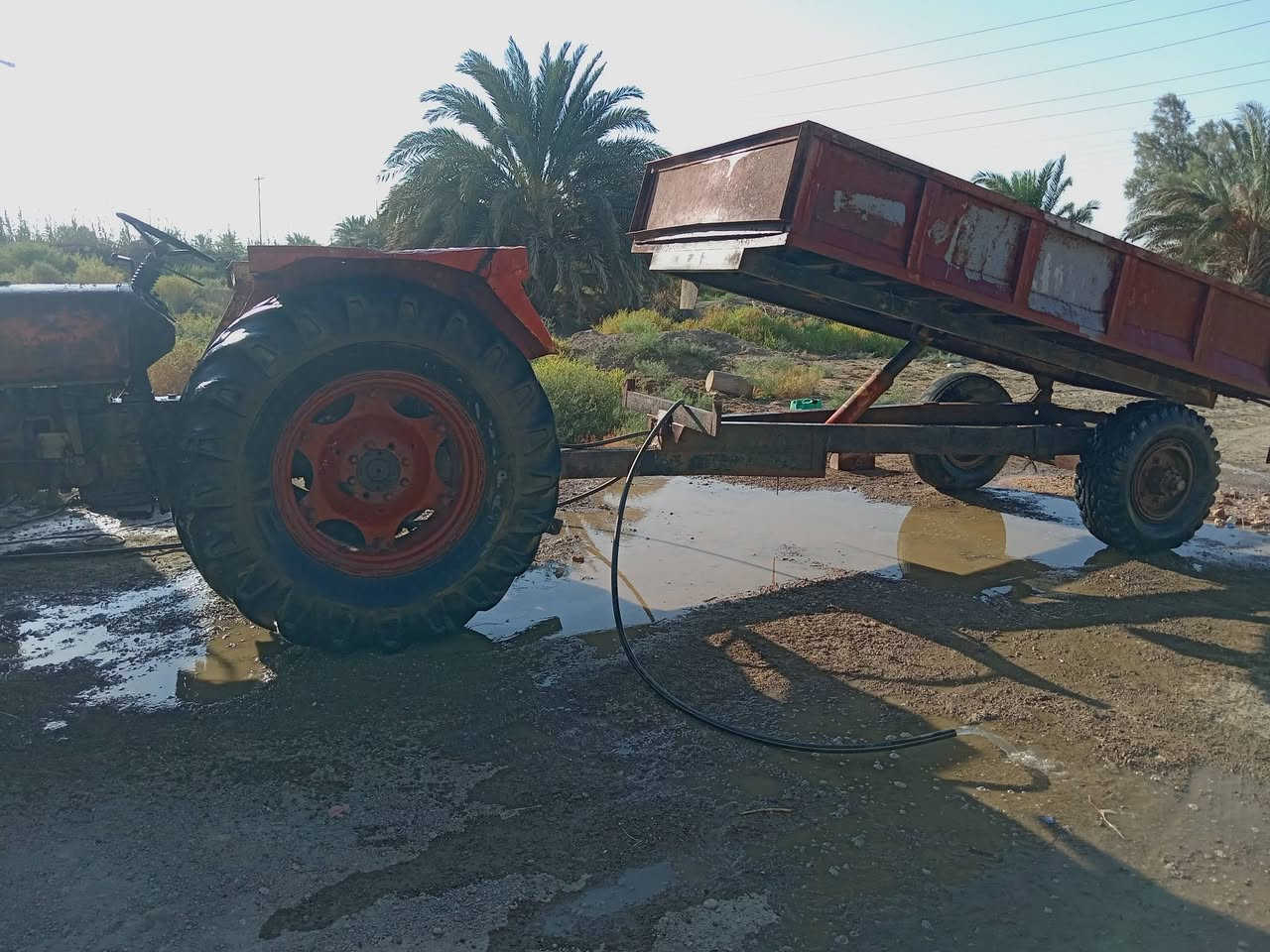 عنتر 71.         المكان /السماوه ناحيه الهلال 
 موديل 86.              *********** 
بدون أرقام محرك توه مجفت  كير هدروليك
كلهن شرط
عربانه حدادي تضيف ماطاكه وبلاديه ثقيل
السعر ٣٥٠٠
