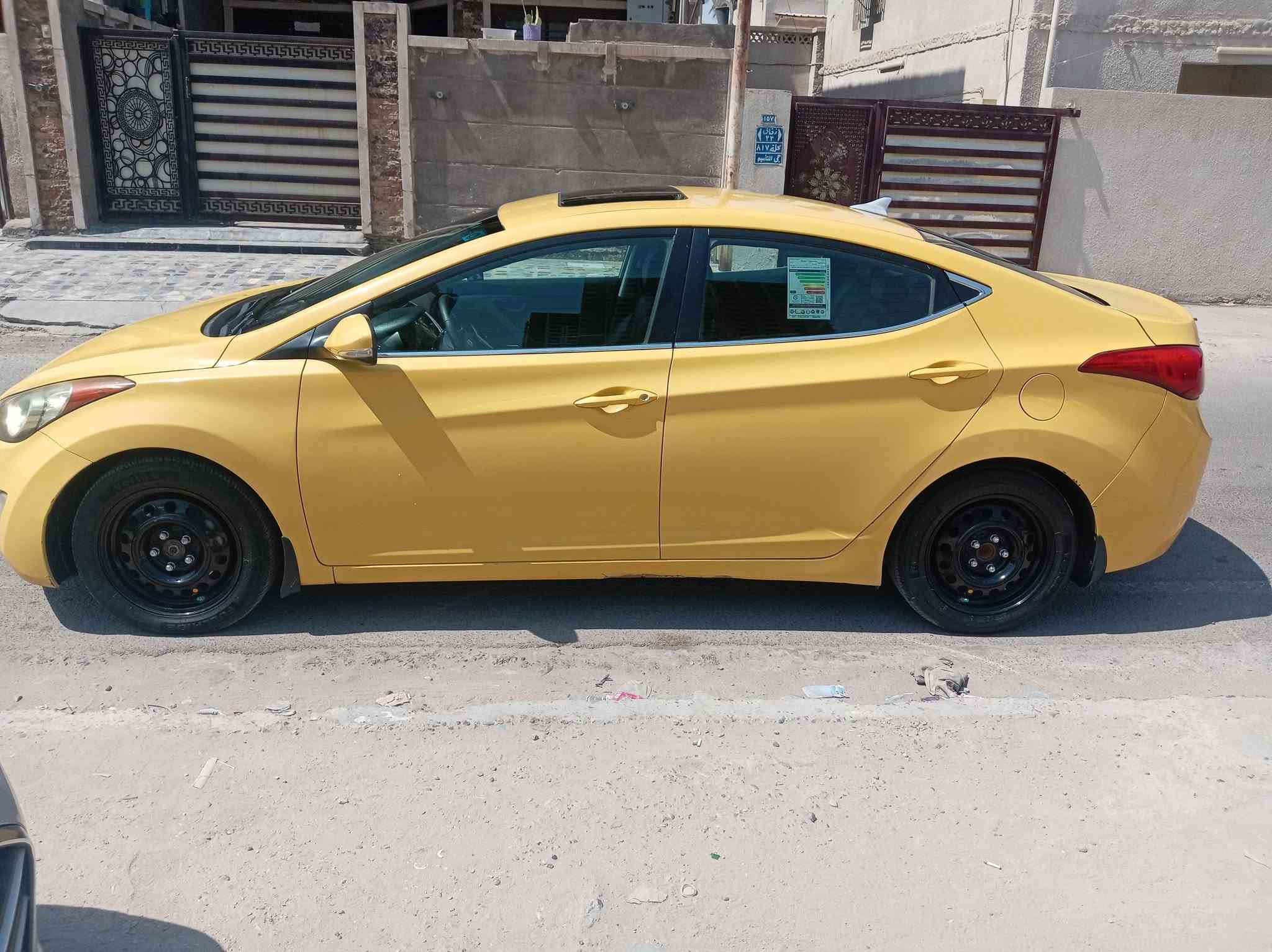 النترا ٢٠١٢ وارد امريكي حادثه بنيد فقط ونفسه راجع ليبل واحد وبدون دواخل كير مكينه نضاف صدر خلفي وامامي جديد تخم تاير جديد تبريد ثلج مصفره هيئة وغرامات سنويه ل29 بسمي أرقام انكليزي هزه جديده السعر ٨٨ وبيه مجال قليل رقم الهاتف *********** مكان السياره بغداد
