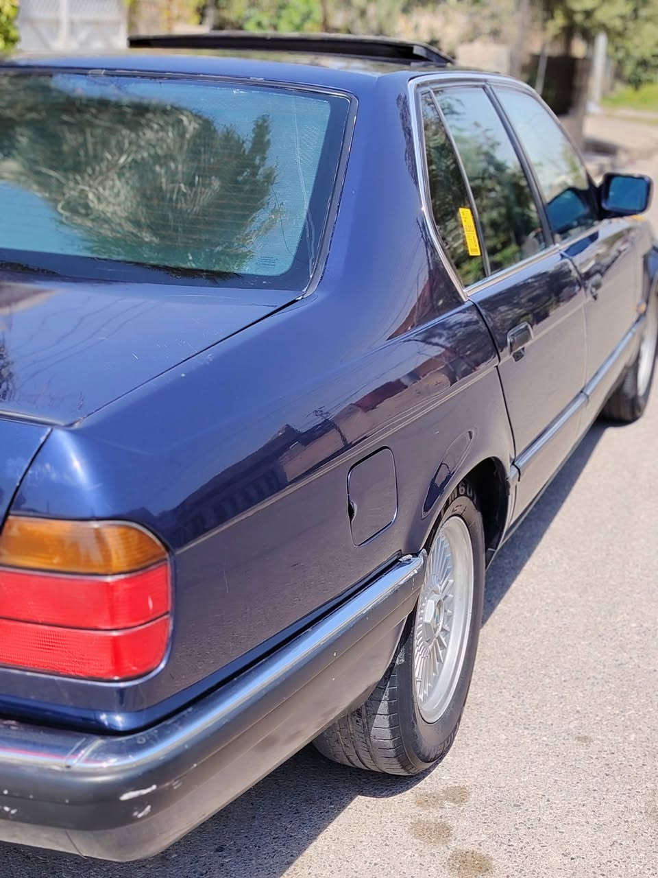 السلام عليكم
بيئم حجم 740 موديل 1992 السيارة  V8 رقم نينوئ تحويل ثاني يوم بجم عريض لايتات عالي وناصي زينول اصلي ترايك 260 شرط 
بلا ضرر ولا معجون ولا بارد مصبوغة عام جمالية محرك وكير وكاردن كلة شرط تبريد ثلج قطعتين منفصل قفل اكسن شغال وايرمنيتها كلها شغالة السيارة بردات كهرباء دبل ايرباك تحكم ستيرن مثبت سرعة باتري جديد تايرات جدد سيرفز جديد حاسبتها كلها شغالة كل خلل تلكي بسيارة يطيح من سعرة السيارة مال جناي ومخليها للونسة بس كل أسبوع اطلع بيها مرة حيل نضيفة داخلها جلد جديد وغرفتها كلش حلوة بالواقع أحلى بكثير
السعر ٨٢ وبيها مجال بسيط بيع ومراوسة حسب القناعة 

***********
***********
