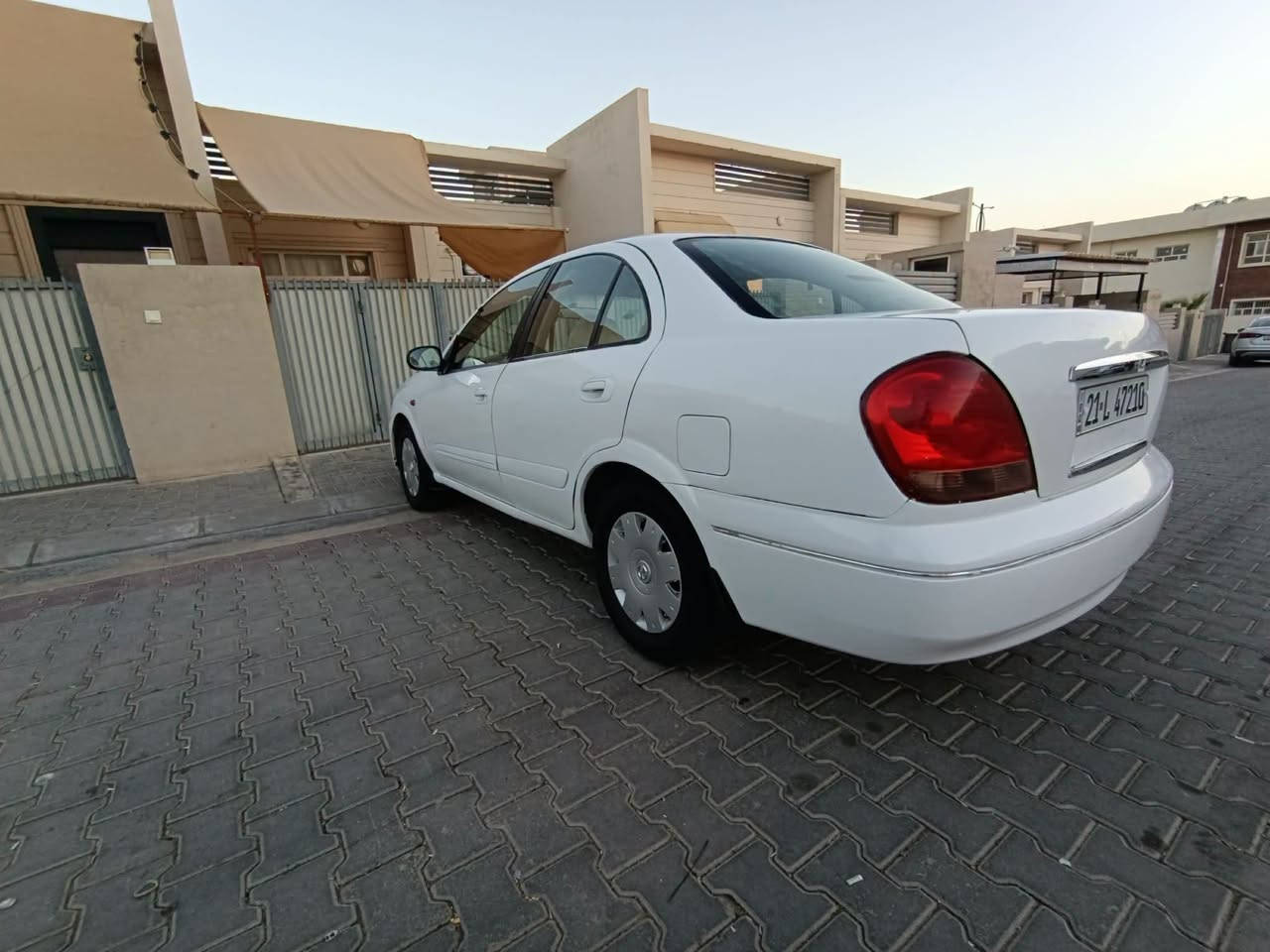 نيسان سەنی یابانی 
مۆدێل 2005
مەکینەسپی
گێڕ ئۆتۆماتیک
بەشەرتی گێڕومەکینە
تایەی تازە
توندوتۆڵ
تەبرید 🥶بەشەرت
تازەسێرڤس ی کراوە
تاقم پلاک+مجوەل+نۆزڵ+فیت پەمپ+ پاتری+ڕۆن... هەموی حەفتەیەک ئەبێت گۆڕاوە
بەناوی خۆمەوەیە 
هەزە ی تازەیە 
ژینگەی تازەیە
کراوەتە تەکسی دواتر کراوەتەوە خسوسی واتا عام بۆیاخ کراوە بەجوانی 
دەرگای پشت سایەق لێدراوی هەیە
سەنەوی هەتا2031 تازەیە
ڕەقەم سلێمانی /ڕەقەم تازەیە
شوێن کەلار/بامۆک
نرخی 68 مەجالێکی زۆر کەم***********
