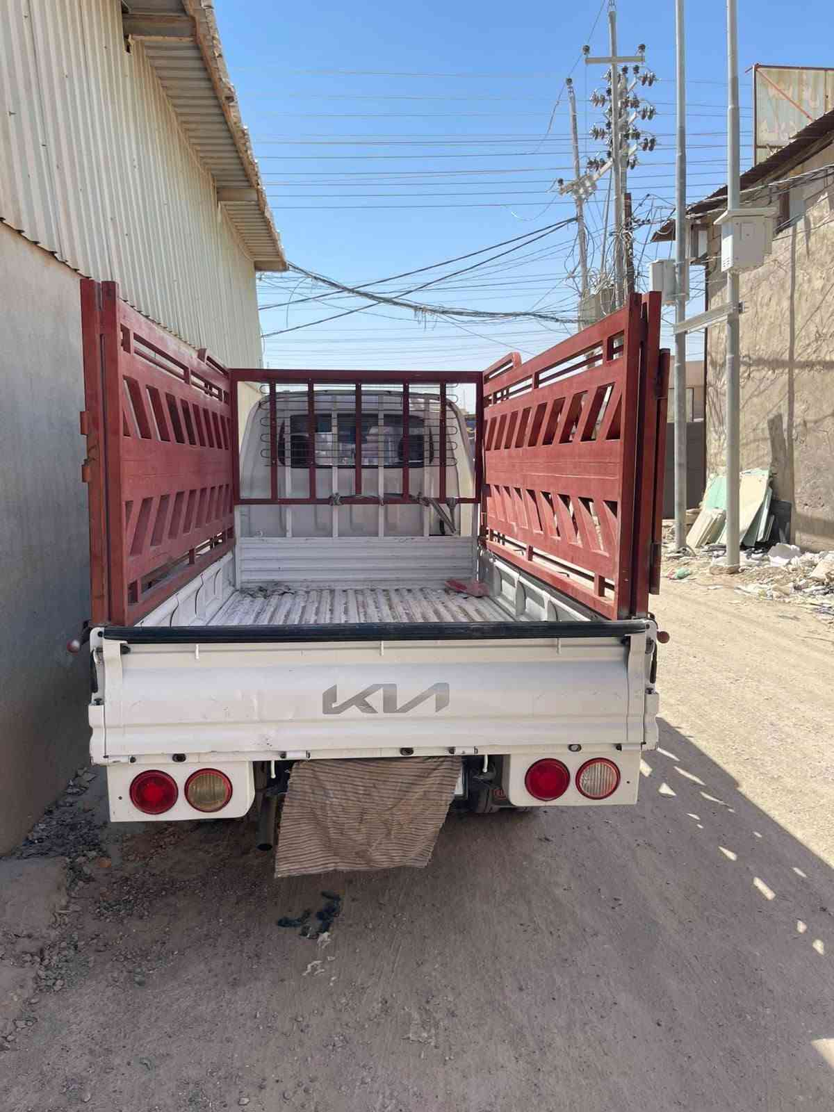 للبيع ادوات  مكصوصه  موديل ١٨
سعر ٦٥  ورقه وبيه مجال  ***********
