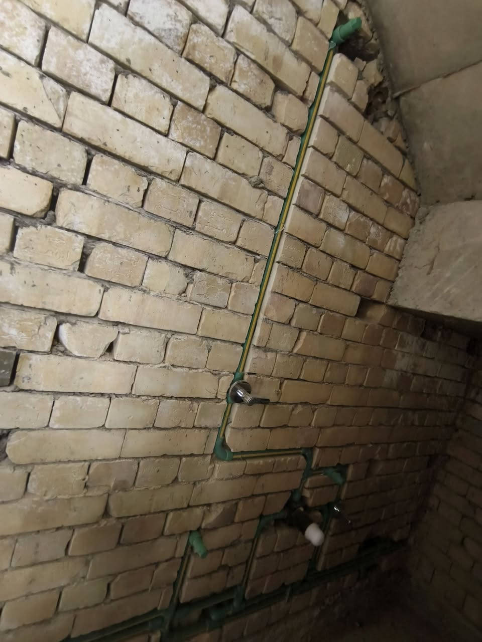 محمد السباك
***********
