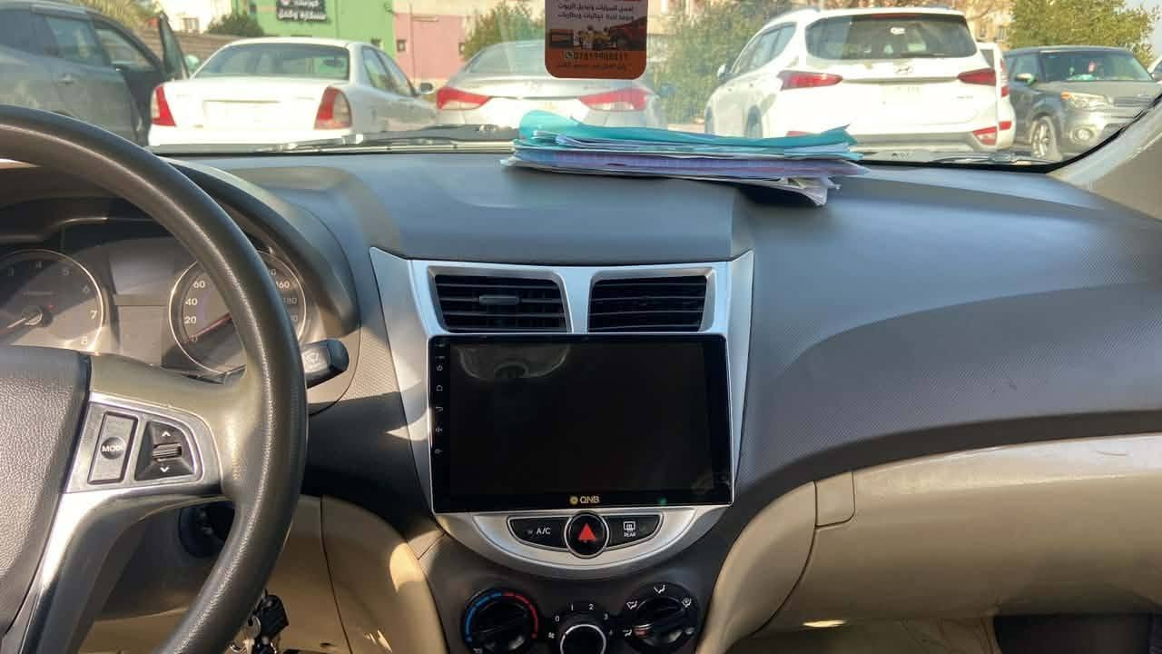 سلام عليكم البيع اكسنت 2816 سياره وأكع عليه سقيف ع قمار ومعمر تعمير حلو مابيه ولباقي مكفول مكين 1600 مكين وكبر وتبريد وحدايه وتخم تاير كهربا كل كفال مانقص برغي سياره شرط تحويل ولوكال رقم اربيل دولي مكاني بابل سعر 70 وبيه مجال الشراي ‏‪***********‬‏
