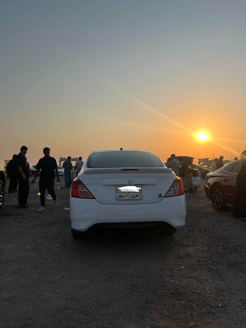 نيسان سني هندي بليته زركه
مديل 2021 
شركة مهند فاضل
بيه 3 قطع بارد 
سعر 90 ورقه 
واتساب فقط ***********
هاتف فقط ***********
