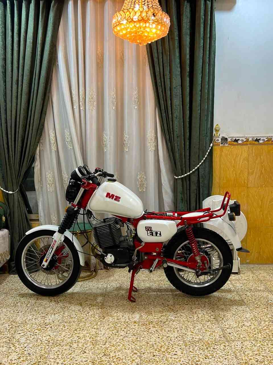 السلام عليكم جنايه موطور البيع دينمو سايس ستندر ٣٠١ ضفيره بلاديه موطور متعوب عليه تعمير جديد اليحب يتواصل ***********

