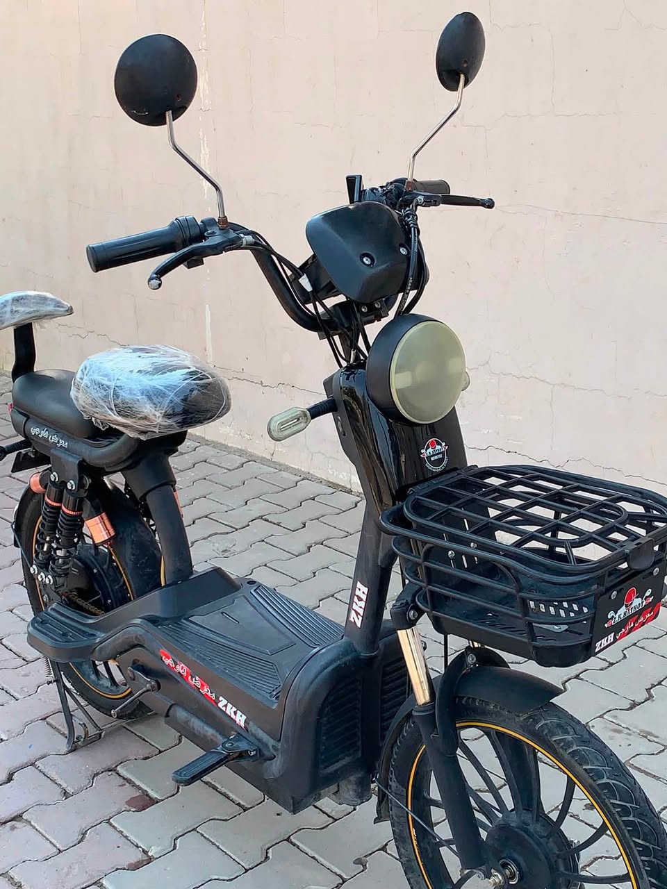 باسكيل شحن للبيع نضيف   مابي عيب كل شي شغال بي السعر ٢٧٥ الف  بي مجال قليل  العنوان كركوك حي عسكري قرب جامع خديجه الكبرى ***********
