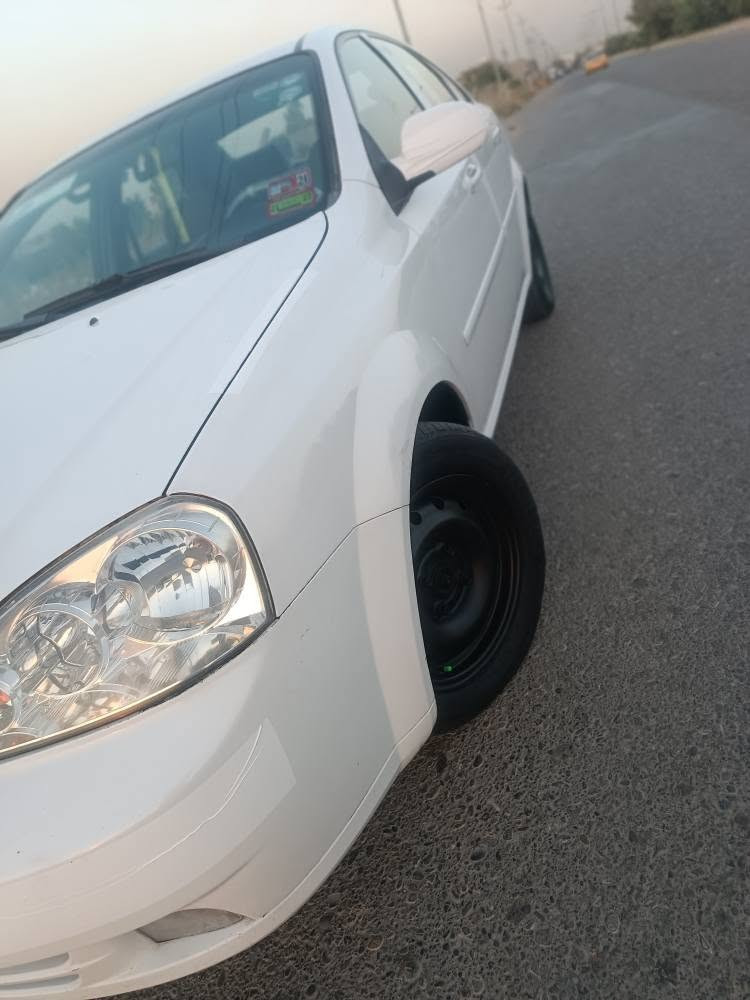 اوبترا موديل ٢٠٠٩ سياره جديده جديده بدون رصعات ماشيه ٢١٠ الف فقط رقم اربيل دولي سنويه لغاية ٢٠٣٠ هزه براد جديد كير اوتوماتيك جامات كهرباء غرفته لوك ما شاءالله داخل محرك كلش حلوه جامرلغ امامي طرف السائق بيه ضربه خفيفه والباقي شرط تبريده ما شاء الله بارد بلاجكتور بدون فتحه شاشه سي دي محرك لا صرف لا بخار فقط بيه صوت خفيف كوجم بيم للامانه طغم تاير لوك باتري جديد صدر إمامي خلفي دبلات يعني ادامه عامه صاير الحمدلله السعر ٧٤ ورقه بيه مجال بسيط تحويل مباشر كوبون بانزين بيه للراغبين الاتصال على *********** كركوك, العراق
