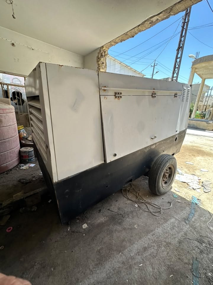 كمبريسر  للبيع انكر صول 600 مكينه بم اونوزل كمنز
ضاغطها ما مفتوح او مكينتها ما مفتوحه
اتشغل بطلين رمل موقع المكينة البصرة الاستفسار ***********
