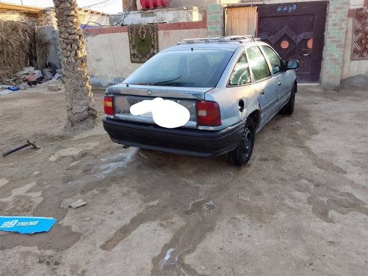 اوبل فيكترا بيع او مراوس بسايبه
مداور شوكت مايعجبك كير ومحرك جدد
حداديه جديده تخم تاير جديد كهرباء كل شغاله 
16وبيه مجال محرك 1600تنوني مجفته 
‏‪***********‬‏

