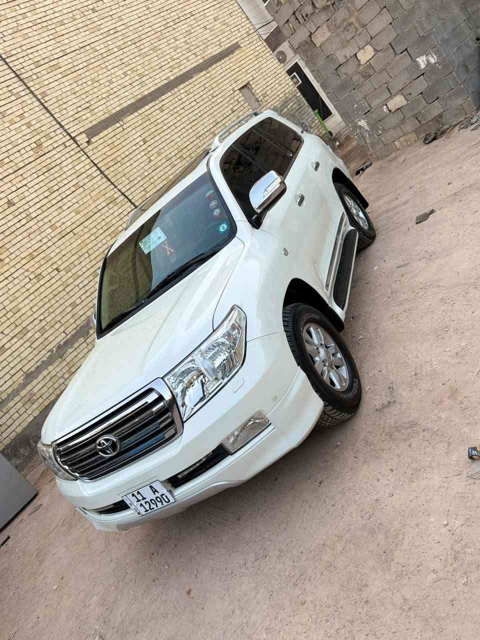 سلام عليكم سياره نوع لاندكروز موديل ٢٠١١ ستنيه  كفاله عامه من كلشي العنوان كربلاء السعر والله ماسب بس نتصل  ماشيه ١٨٠ مشي حققي بس نتصل بيع مستعجل  مروس ماريد ***********
