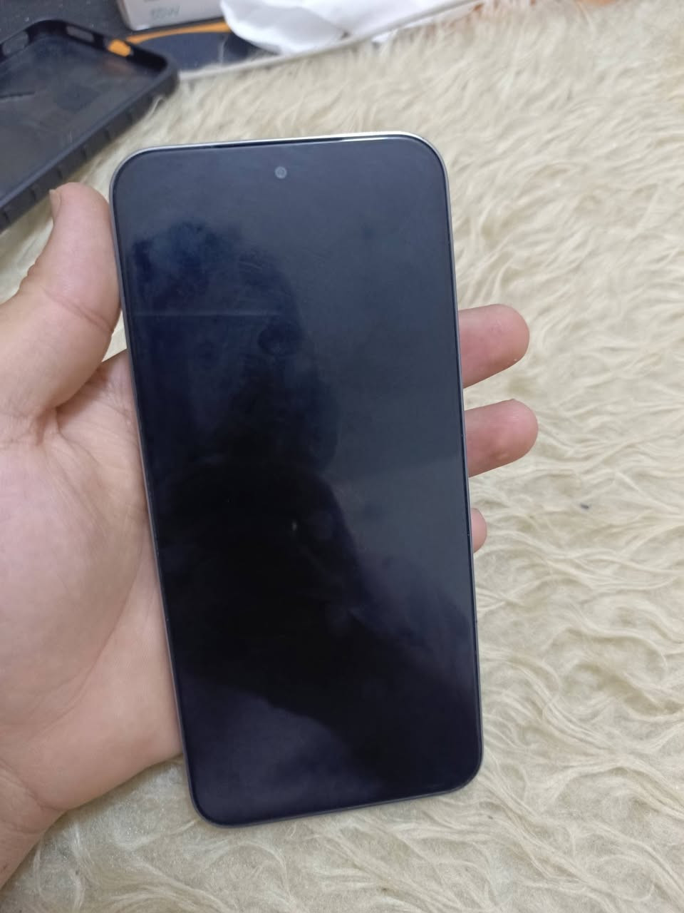 السلام عليكم 
انفنكس gt30 pro
ذاكرة 256 عشوائية 12 
الجهاز نضافتة حلوة مع كامل ملحقاته ماعدى الفريز 
 
السعر 325 
***********
