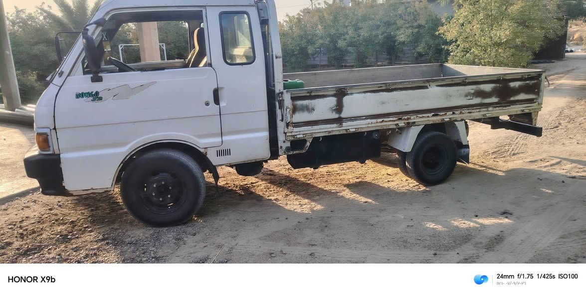 سلام عليكم كيا بنكو  96 رقم بغداد اسياره ابلاديه على اشركه مكفوله محرك صار شهر من مجفته كير  وشاصي حداديه تخم تاير السياره عوزه بس دوشمه مكان السياره بغداد اليوسفيه  الاتصال على الرقم *********** /السعر 62 وبيه مجال***********
