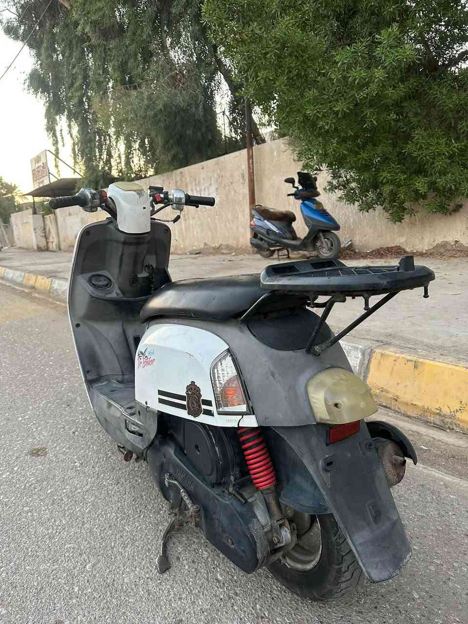 بوليس كابريتر مكفوله كفاله عامه ختم واحد ويه المكينه الدراجه خرسه شلعه معدل كهربايات كله شغاله السعر 550 وبيها مجال بصيط للشراي الدراجه مال ربه وتصل وودلل ***********
