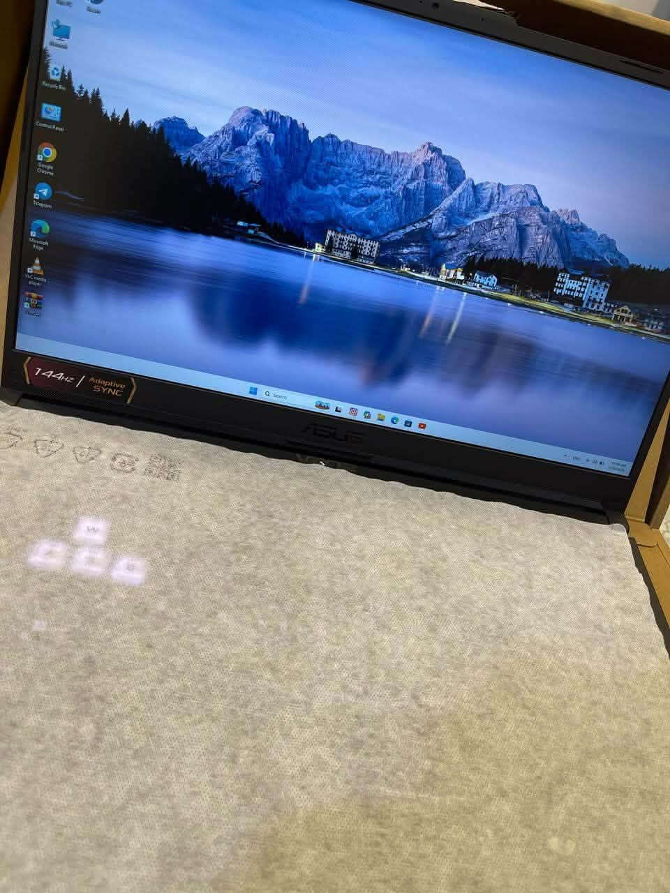 🔥 للبيع — ASUS TUF Gaming F17

ASUS TUF GAMING F17 FX707ZC4-HX062

⚡ المعالج: Intel Core i5-12500H الجيل 12
🎮 كرت الشاشة: NVIDIA GeForce RTX 3050 4GB GDDR6
🧠 الرام: 16GB DDR4
💾 التخزين: 1TB PCIe Gen 3 NVMe SSD
🖥️ الشاشة: 17.3” FHD بدقة 1920×1080
🚀 التردد: 144Hz
⌨️ كيبورد: RGB بإضاءة خلفية
📶 Wi-Fi 6 + Bluetooth
🔌 USB 3.2 + USB-C + Thunderbolt 4 + HDMI
🛡️ سلسلة ASUS TUF المعروفة بالتحمل والأداء

مناسب جدًا لـ AutoCAD وRevit وCivil 3D والبرامج الهندسية، وكذلك للألعاب والاستخدام اليومي. والـRTX 3050 بهذا الجهاز يأتي بقدرة تصل إلى 95W، لذلك مو نسخة ضعيفة من الكرت. 

💰 السعر: اتصل 
📞 للاستفسار: ***********
مكلف بنشر .
