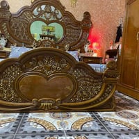 غرفة نوم • صاج • ٦ أبواب