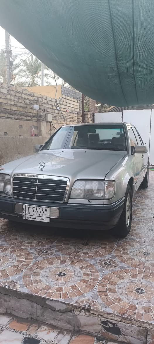 مارسدس دب موديل1990 محرك vvt2500 ميكانيك فول كهربائيات كلها شغاله تبريد ثلج خير من الله صدر امامي خلفي تخم تاير مصبوغه عام جماليه مكان السياره بغداد منطقه الشعب حي السريدات
السعر :75وبيها مجال ***********
