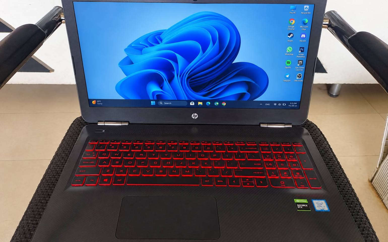 HP OMEN Gaming Laptop
ألعاب + تصميم + مونتاج + برمجة + عمل احترافي
المواصفات:

🧠 المعالج: Intel Core i7-7700HQ

🔢 الجيل: السابع (7th Gen)

🎮 كرت الشاشة: NVIDIA GeForce GTX 1050

💾 ذاكرة كرت الشاشة :2GB

🧠 الرام: 16GB DDR4

💽 التخزين: 500GB SSD

🖥️ الشاشة: 15.6 بوصة

📺 الدقة: Full HD 1920×1080

🪟 نظام التشغيل: Windows 10 Home 64-bit

⌨️ لوحة مفاتيح بإضاءة حمراء

المرفقات :

🎒 حقيبة لابتوب أصلية OMEN

🚚 توصيل لجميع مناطق العراق

🛡️ فحص شامل للجهاز قبل التسليم

تواصل واتساب ***********
