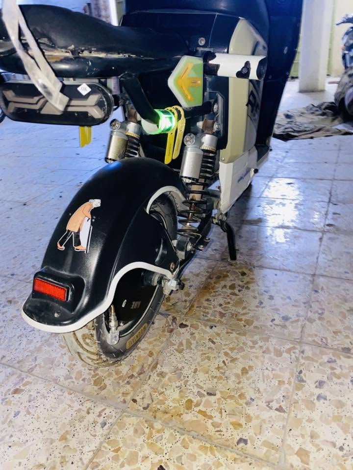 شحن • ٢٠٢٤ • بطاريات نص عمر
