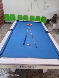 ميز • نضيف • بصره