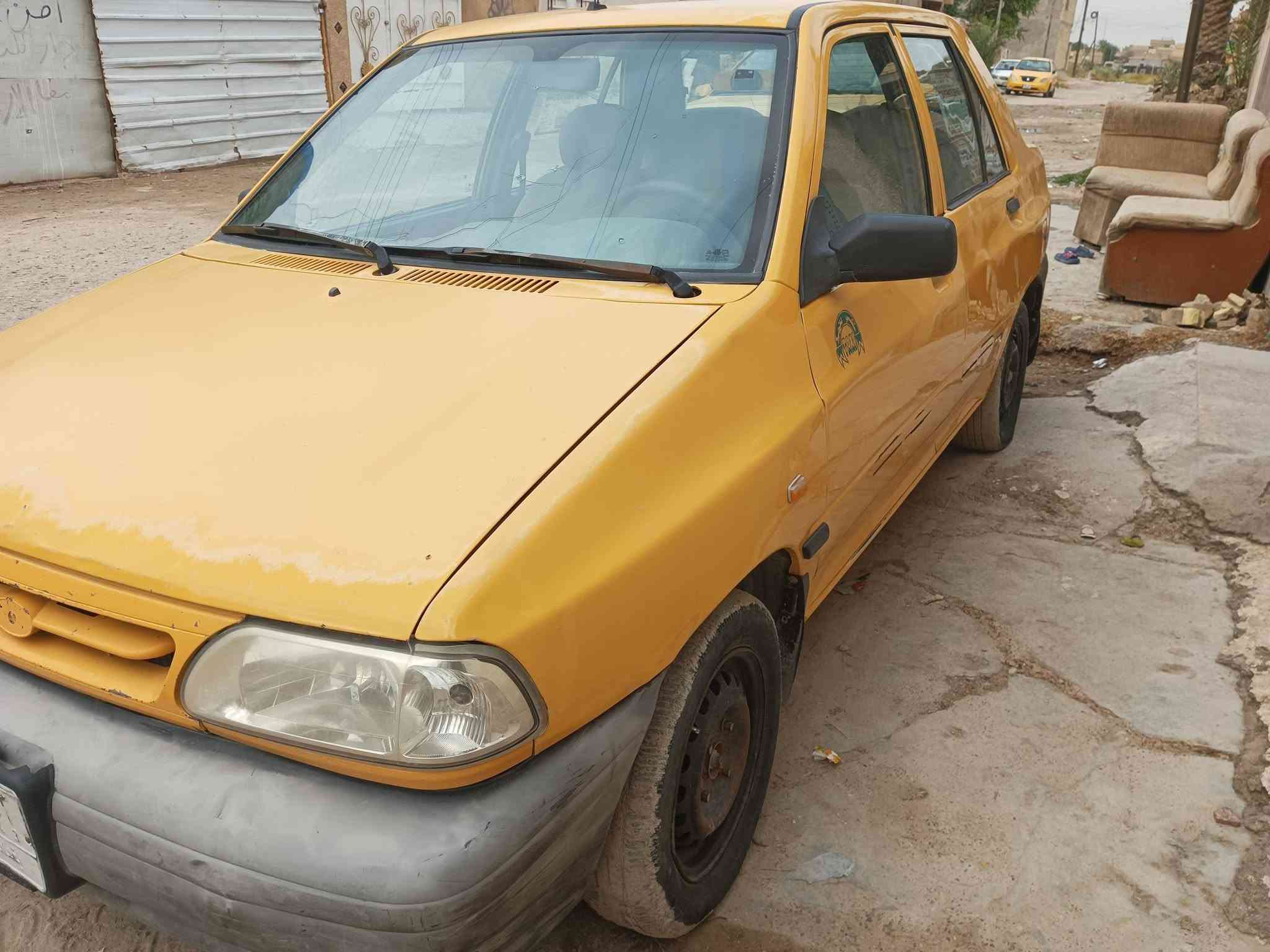 السلام عليكم
سايبا 15 باسمي 

غرامات مابيها 

الهيئة اروح وياك واصفرها كدامك

محرك تجفيت عام اصلي 

تبريد شغال صدر امامي خلفي جديد

الشواصي نظيفه بس مبدل لغد ربغ ايسر بسبب الخياس والشخاطات الجهتين ركبتهن يم حكيم شواصي شغل درجه اولى وعايفة مصابغة حتى ما اغش العالم موضح بالصور مابيها صبغ السيارة ولا دعمه 

الشراي يتفضل خاص او يتصل 

***********

مكاني بغداد 

السعر 32 وبيها مجال
