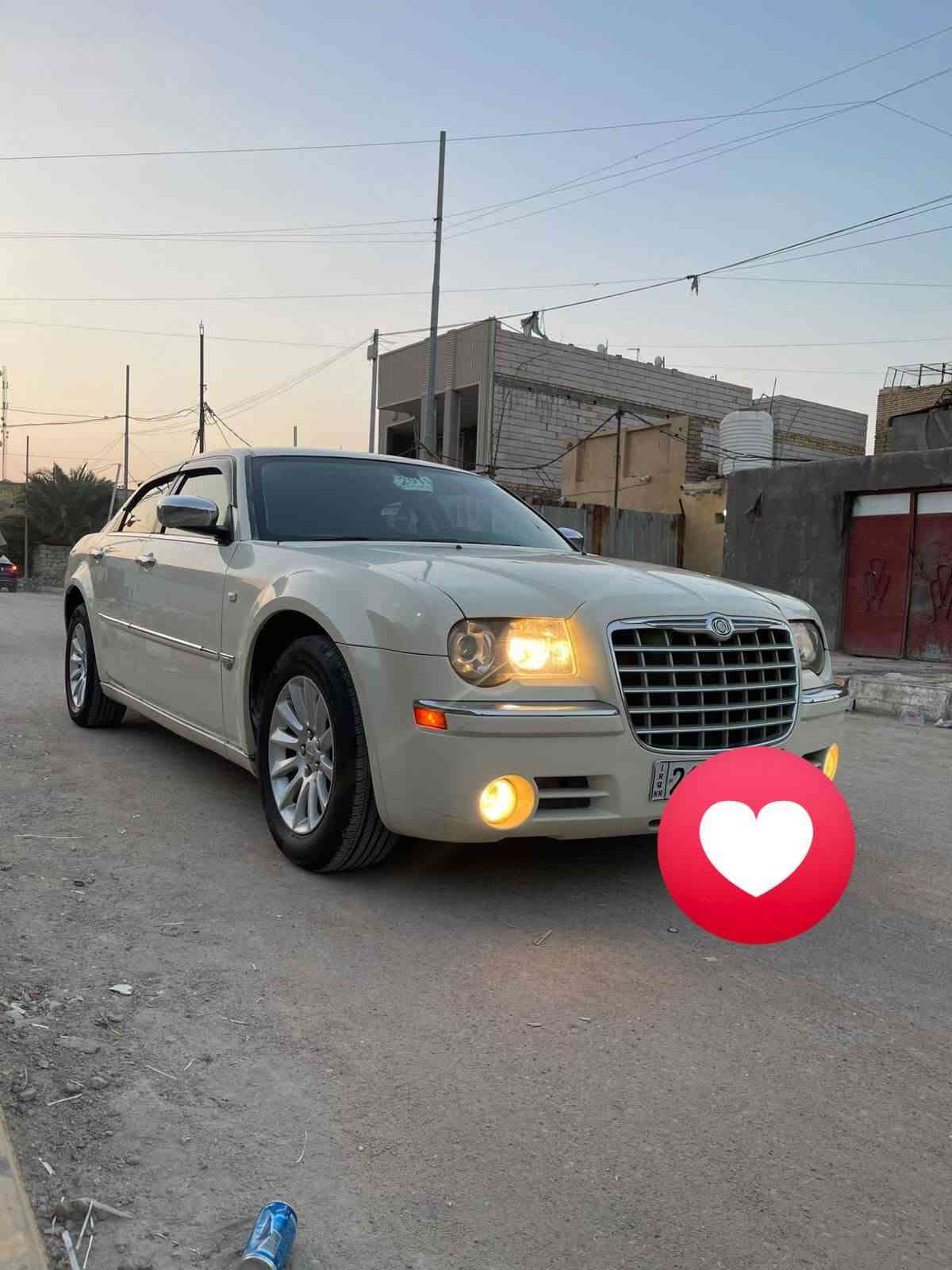 اوباما 10أصل سياره جديده حيل
لون حليبي مميز 
مكينه 3500شرط بل باكيت شلع تحفر الكاع
كير باكيت
تبريد ثلج 
حداديه ميه بل ميه 
تخم ويل او تاير او حساس توهن شادهن
كص جنط شغل درجه اوله ماتنعرف مكصوصه ابد 
متوام شمالي جديد شرط الحاسبه هزه جامه سنويه لل30 
بيع او مراوس السعر 40 او كلشي بل سوك بس مو بجدته او لونه 
رقمي***********
