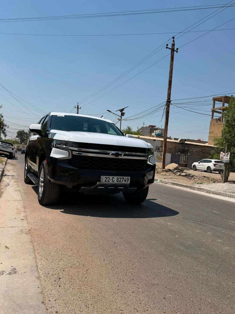 سلام عليكم ….. 
🚘 Chevrolet Tahoe 2023 🚘

مرقم أربيل 📃

📃 اليكم التفاصيل الآتية 👇🏻👇🏻

🚘 خليجي 
🚘 موديل 2023
عداد المشي ( 50 الف كيلو متر) 
⚙️ حجم المحرك V8 5,3L
⚙️ مرتبط بناقل حركة أوتو 10 نمر 
🔑 مفتاح التشغيل بصمة 
🔑 تشغيل عن بعد
‼️ اريل نفكيتر 
📍حساسات أمامية 
📍حساسات خلفية 
💡لايت زينون + LED
🔦️ بك لايت LED 
🛞 حجم الاطار 265/65R18
🛞 ويل كب 18
🛞 4 دسك
🛞 حساسات ضغط الاطارات 
✨️ اشارة في المرايا الجانبية 
✨️ المرايا قابلة للطي كهرباء 
⚠️ النقطة العمياء 
🌧 ماسحة خلفية 
🎈عدد AIR BAG 8
🚗 كير بيانو ‼️
🚗 هاند بريك كهرباء 
🚗 ا ABS 
🖥 شاشة Apple Car play 
📷 كاميرا دوارة 
💡الانارة الداخلية LED 
⭕️ مقود جلد حياكة 
🛣 مثبت السرعة Cruise 
🎶 المودات والاوامر الصوتية 
🎶 ا  BIuetooth / T YPCE 
⚡️مخرج منفذ الطاقة 
🔍فحص نظام السيارة 
💺تتسع المقصورة ل 8 ركاب
💺حركة المقاعد الأمامية كهرباء 
💺تجاوي 6 متحركة 
❄️ تبريد شاشة مناخين منفصلين 
❄️ 3 قطع تبريد 
❄️ شاشة تحكم للتبريد الخلفي
☃️ ثلاجة 
🚘 أوضاع القيادة Drive Mode 
🛣 نظام تحديد المسار 
⛷️ نظام مانع الانزلاق 
⛰️ نظام نزول المنحدرات
🔄 نظام الاطفاء الذاتي 
🥤حاملات الأكواب عدد 8
🚘 تطعيم الدواخل ألمنيوم (صاج) 
ملاحظه:: ( سياره كفاله عامه من كلشي) 
سونار مرفق مع صور 

للتواصل/// ***********
العنوان/// البياع 
السعر/// 437 $ وبيها مجال ان شاء الله
