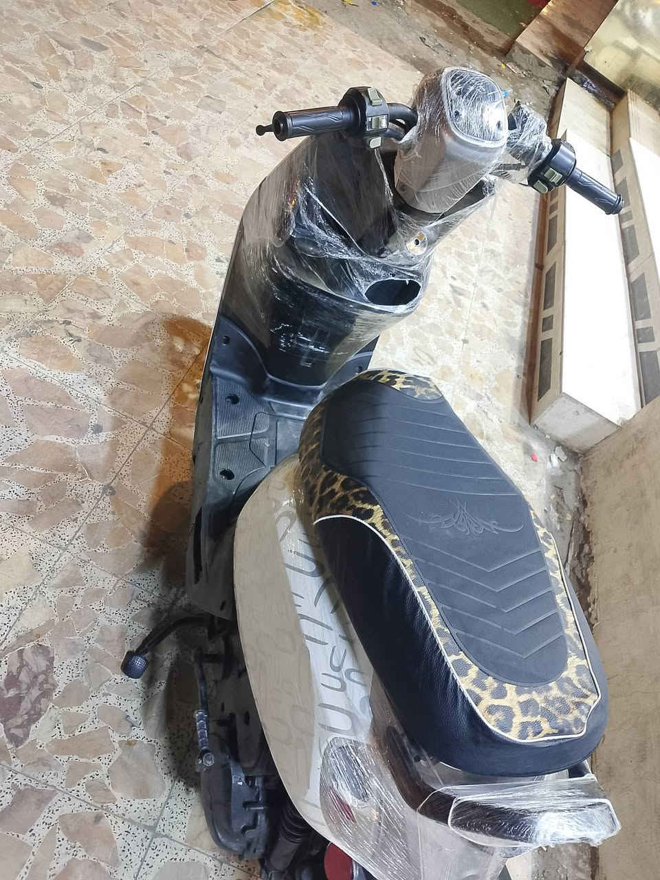 ماكس بوليسي • مكينة ما مفتوحة • خدمية