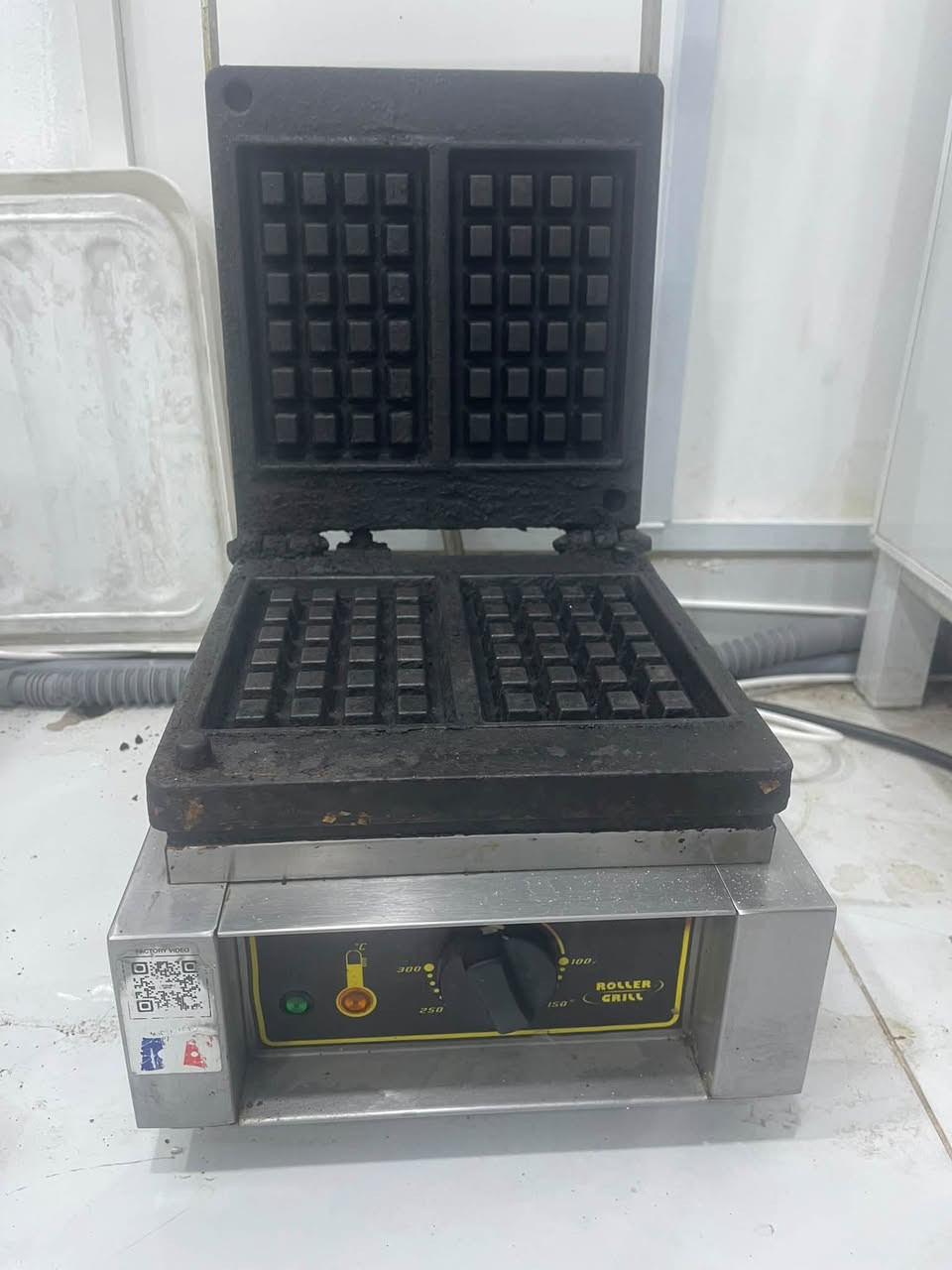 جهاز كريب + جهاز وافل + جهاز قهوة تركيه
للبيع 
للتواصل:***********
