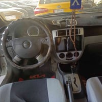 اوبترا • ٢٠١١ • للبيع