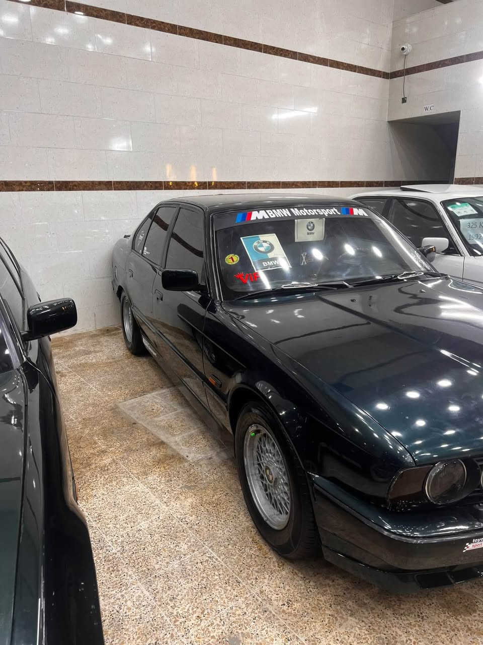 BMW 520

گێر تۆماتیک
هەرزەنترین سعر
گێر و مەکینە و کارەبایات و تەحویل و غەرامەی بە شەرتە 
سەیارەکە سبوغ عامە لۆ جوانی 
بێ لێدرانە هیچ لێدرانەکی نییە 

٥٥٠ دۆلار  دوای مەعامەلە بە دەست وەردەگیەوە 
نرخی ٥٨ وەرەقە 

***********

BMW 520
جیر  توماتيك
ارخص سعر
جير محرك كهربايات تحول غرامة بشرت 
سيارة مصبوغ عام جمالية
بدون ضربة
٥٥٠ دؤلار غرامة مرجوع 
سعر ٥٨ ورقة

*********** أربيل, العراق
