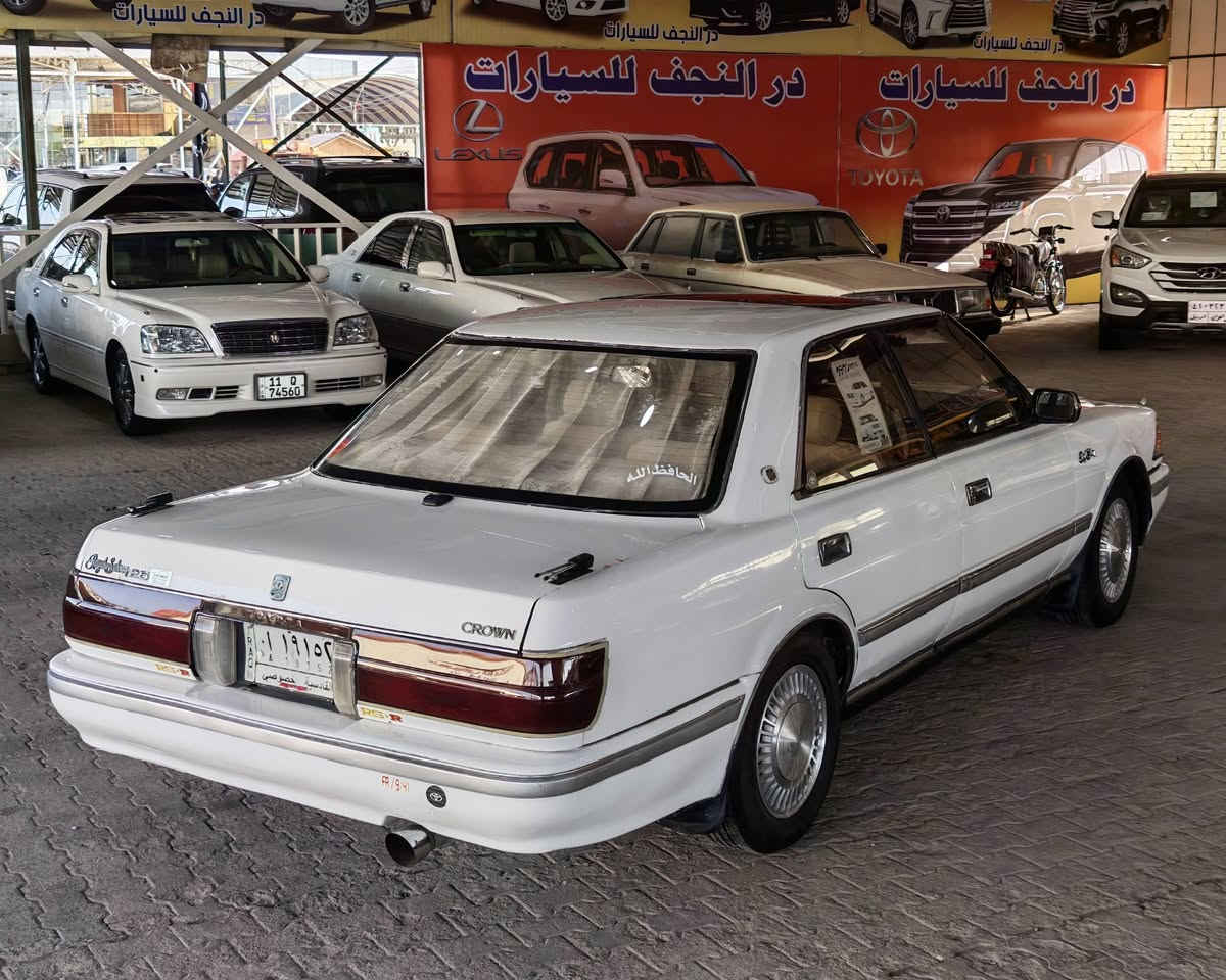 سلام عليكم 
سوبر كراون هارتوب 
سيارة كفالة عامة من الضربة والعيب الشرعي 
بيها مكانات صبغ اقل الحزام مكفولة حتى من الصبغ العام
كير ومكينة 2500 بطه مكفولات وجاهزات 
حدادية 85% غرفه نضيفة سيارة جاهزة وحلوة 
رقم قادسية تحويل مضمون راعيها يمي 
السعر 45 قفل بدون عمله مكاني نجف 
***********
