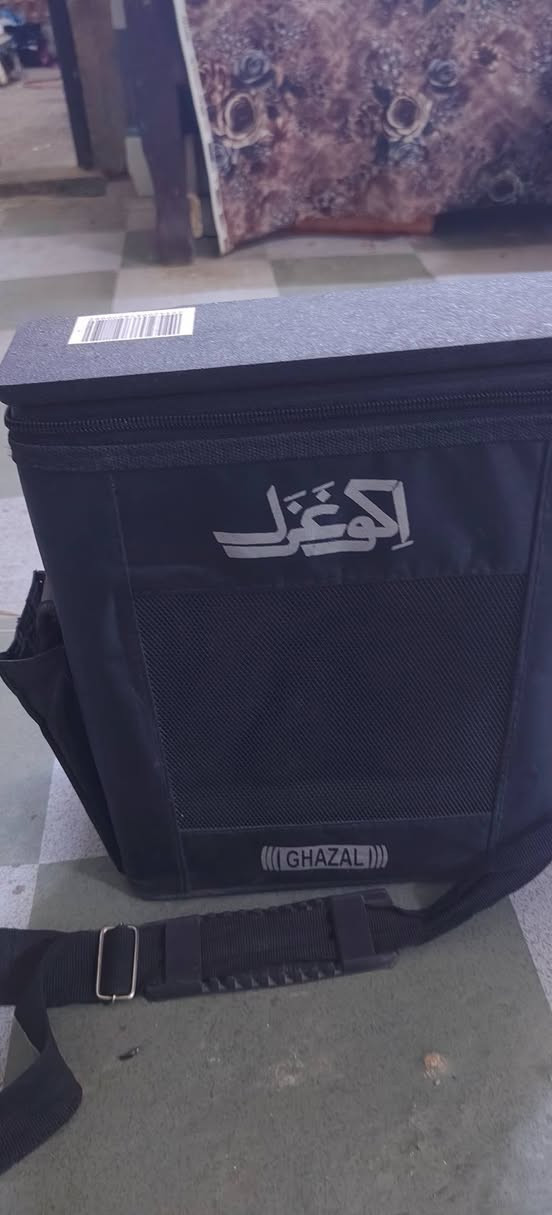 اجهزة ملايه للبيع اولا جهاز جديد بالباكيت ما مستعمل اسمه اكو همراء شركة اكو غزل  مع مايك سلكي بدون وايرشحن اكثر من ٤ ساعات وكهرباء
... ثانيا جهاز اكو غزل مستعمل على الفحص شغال شحن وكهرباء... ثالثا جهاز حجم صغير مستعمل على الفحص كلمن  وسعره... موبايل ***********
