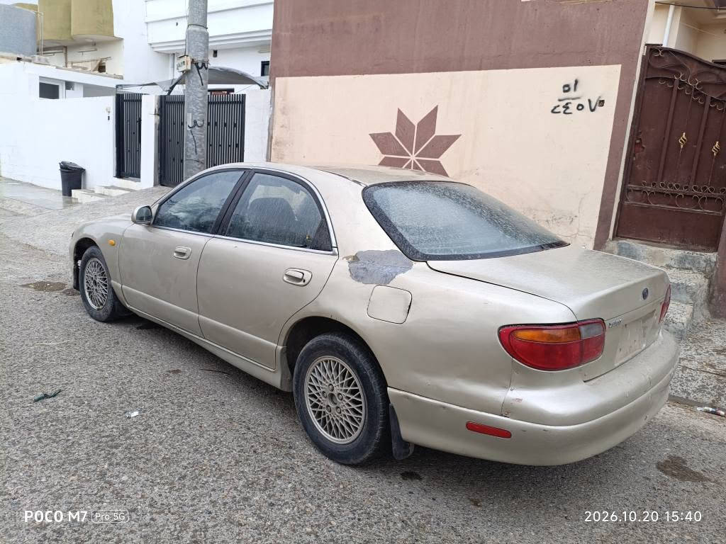 مازدا دوانزە • چەمچەماڵ • قابل تبديل