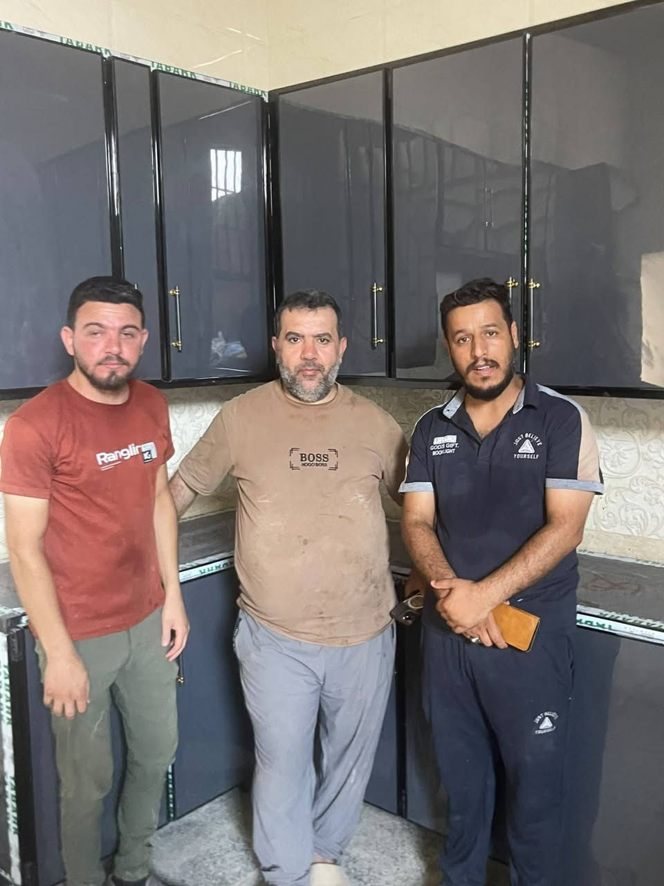تم بحمد الله تنصيب كاونتر فصال حسب طلب الزبون بابل المسيب طريق يا حسين (ع) للحبيب ابو حيدر  بالخير عليك خالي 
بأجود مقاطع  التركية الأصلية 
من إنتاج معمل ابن الحجي للالمنيوم  
بإدارة وإشراف هادي ابن الحجي
***********
   للكاونترات الحديثة بابل المسيب طريق الحامية قرب جامع القدس الشريف 
 لسنا الوحيدون لكننا الأفضل
عاشت الأيادي أستاذ سيف اكرم الجنابي
