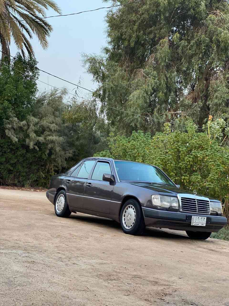 السلام عليكم
مارسدس دب موديل 91 مصبوغه جماليه بدون ضربه سياره بلاديه مكينه عنكبوت السياره جاهز كهربائيات حداديه جديده تخم تاير جديد باتري جديد راديتر جديد كير ومكينه بل كارتون دبل فيت بم جديد جعمقه ومجمع ستيرن كامل جديد سياره نافضها على ايدي ما بيها نقص برغي 
السعر 75 وبيها مجال مكان السياره كربلاء  
***********
***********
