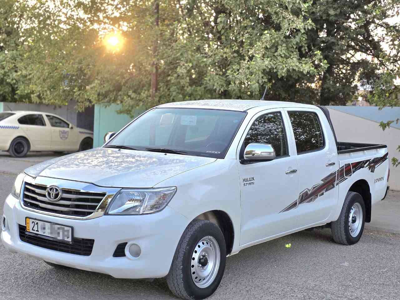 مەرزێ 2014
سەنەوەی تا 2030 تازەیە
بەناوی خۆمانەوەیە 
گێرو مەکینە بەشەرت 
ڕەسمی سۆنەرەکەیم داناوە 
155 مەجال
***********
*********** السليمانية, العراق

نص مكتوب في الصور:
- ***********