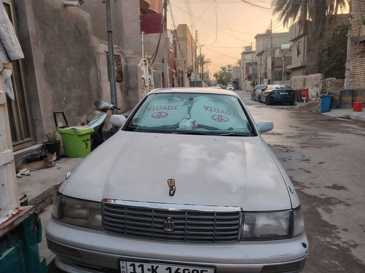 االسلام عليكم تويوتا بطه مديل ٩٣ ابيض لؤلوي مكينه ٢٥٠٠ ديكور كفاله عامه فقط الجامع الامامي جه السايق بي صبغ تبريد شغال ب٦٥  منفصل وبيه مجال حك الجيه رقم بغداد رقم نكليزي السنوية لغايه ٢٩
***********

