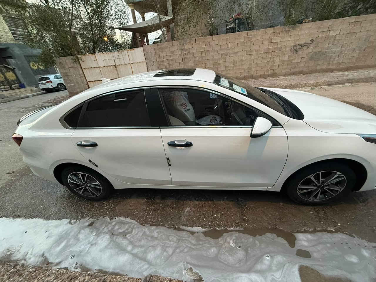 سلام عليكم 
فول موصفات مديل 2024 رقم اربيل ماشيه 42 مكفوله 
سعر 140 مكاني البصره ***********

