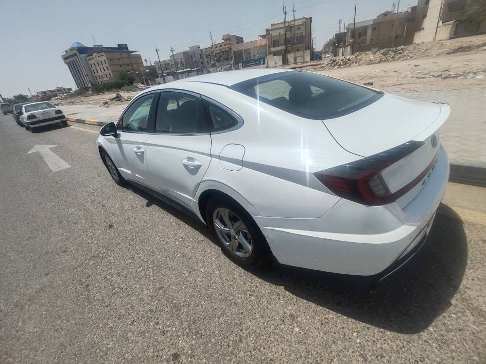 سوناته 2023 خليجي سياره بيهه ضربه بيبيان ثنين صفحه السايق والورا البيبات ثنينهن مصبوغات بدون فتح ضربتهن مو قويه ماشيه 70 الف جاهزه من كلشي بدون نواقص تبريد ثلج رقم اربيل باسم شركه رقمي *********** شط العرب, البصرة
